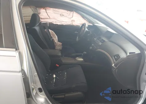 2012 Honda Accord 2.4 Lx из США, поврежденный, VIN 1HGCP2F33CA027893